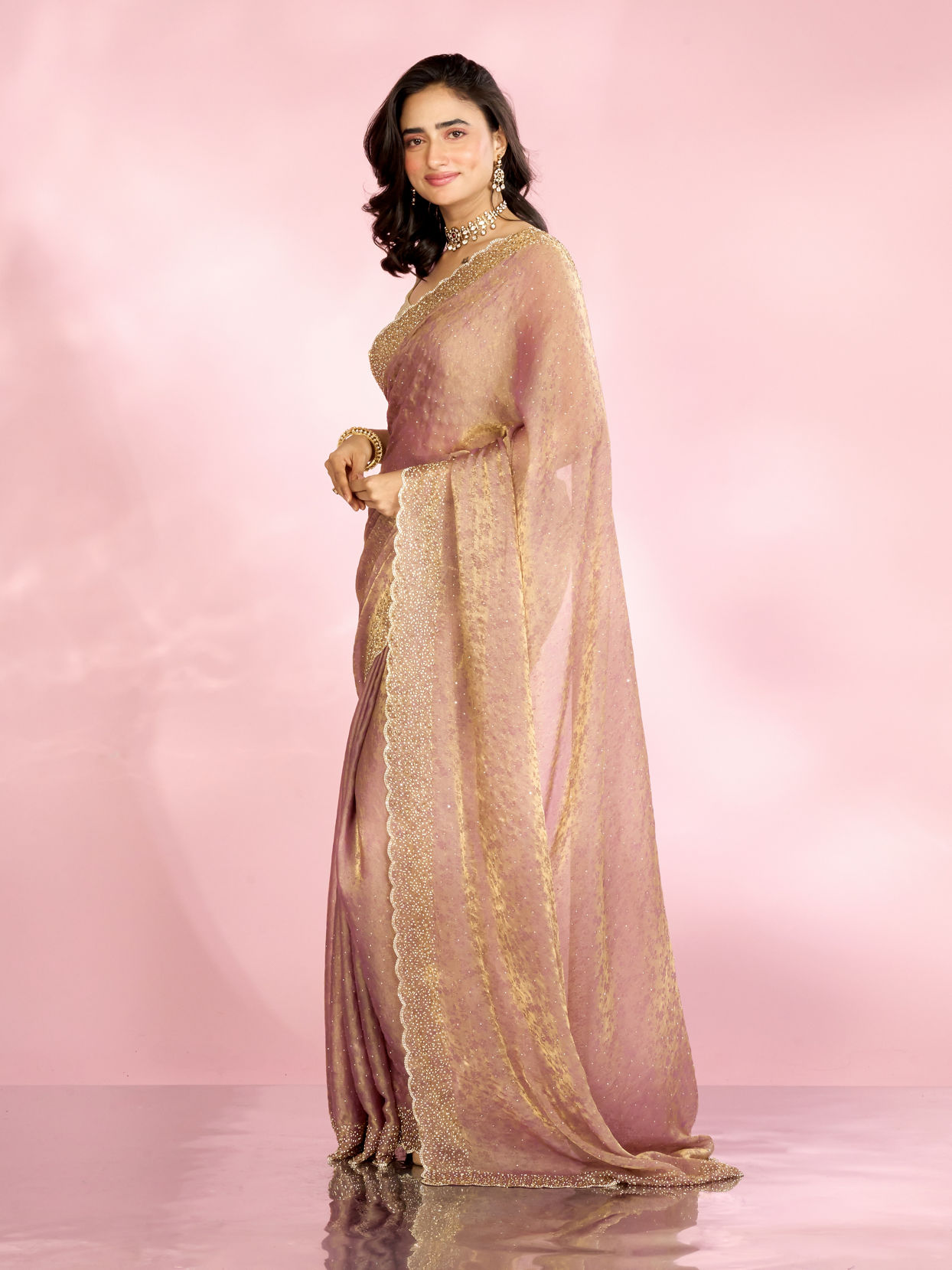 Mohey Women Purple Elegance Organza Saree