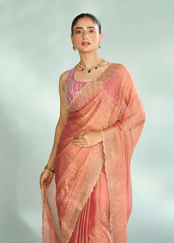 Mohey Women Pink Organza Extravagance Saree