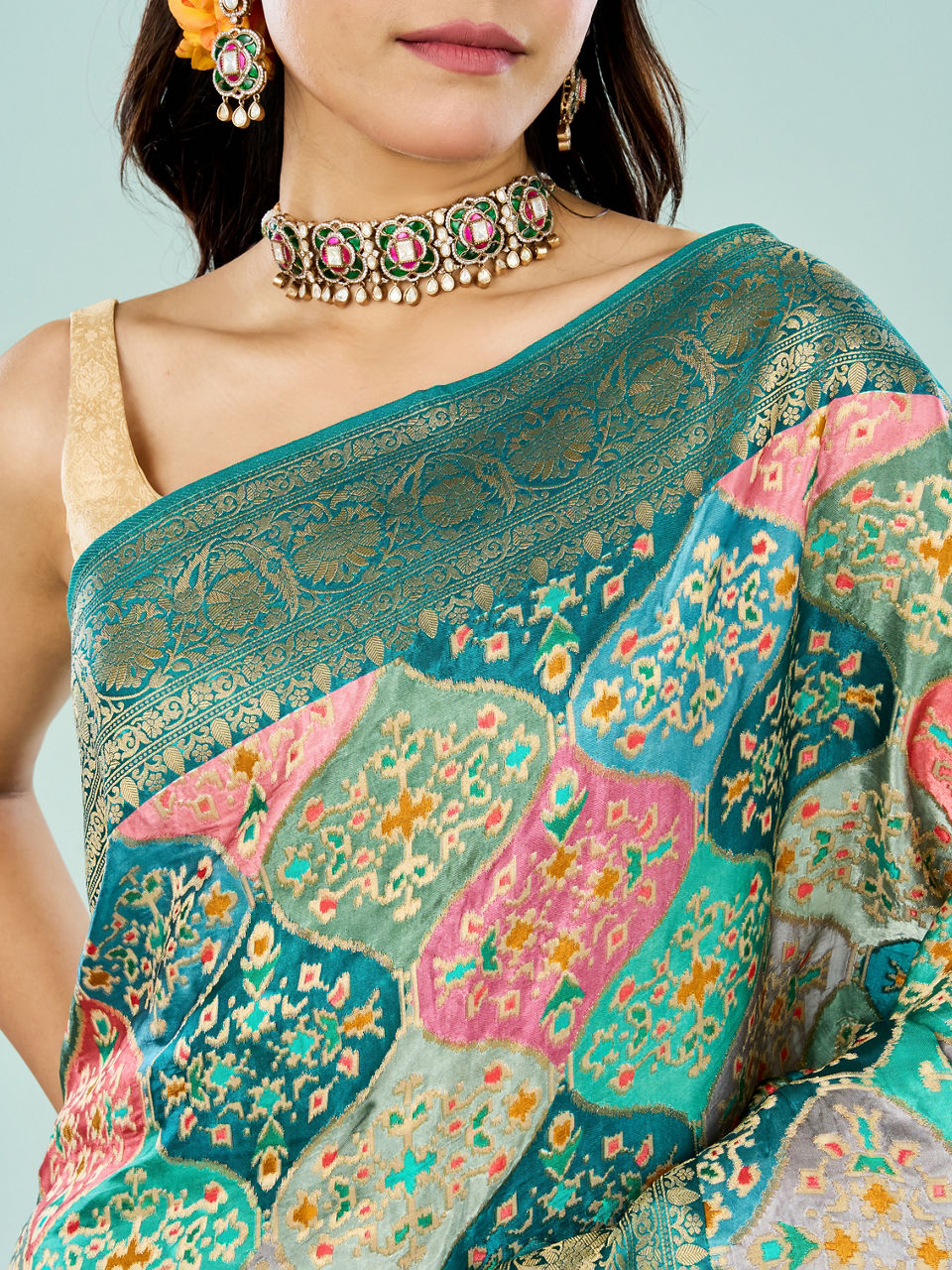 Mohey Women Rama Green Banarasi Art Silk Saree