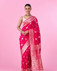 Mohey Women Ravishing Rani Pink Saree