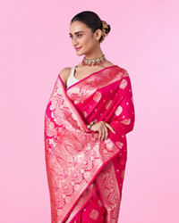 Mohey Women Ravishing Rani Pink Saree