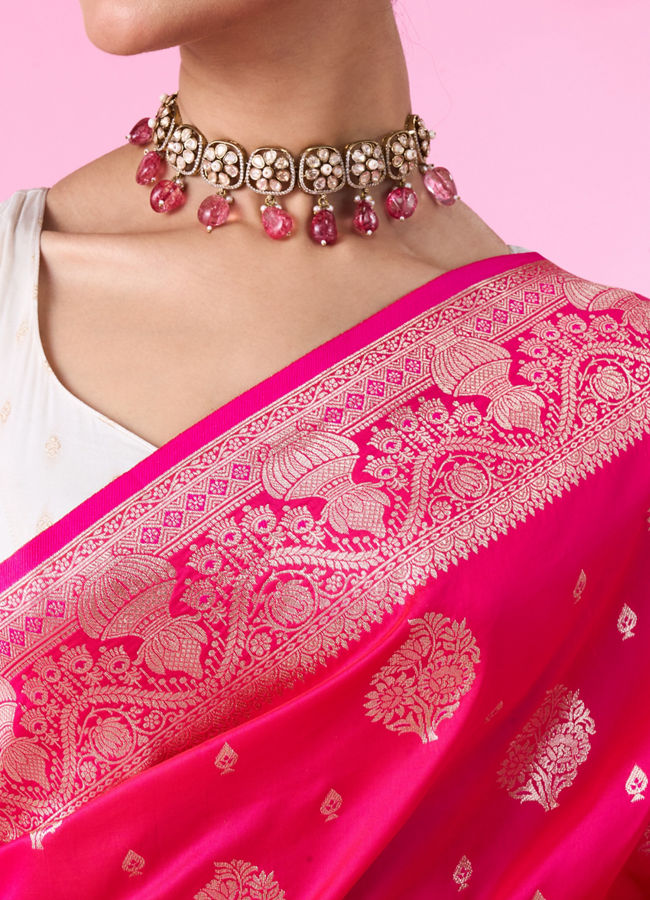 Mohey Women Ravishing Rani Pink Saree