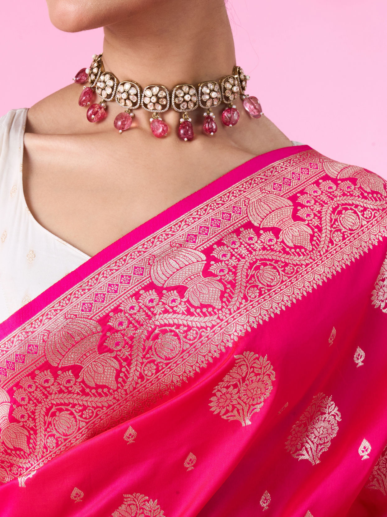 Mohey Women Ravishing Rani Pink Saree
