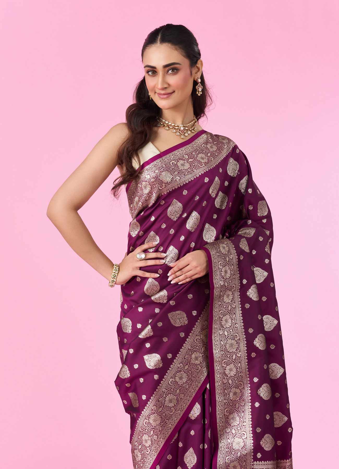 Mohey Women Wine Color Art Silk Gifting Saree