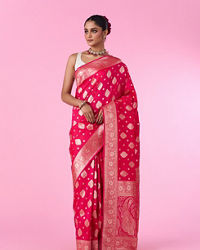 Mohey Women Pink Elegance Saree