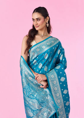 Mohey Women Radiant Blue Silk Saree