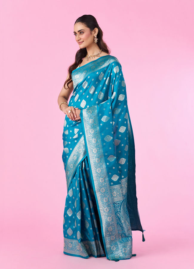 Mohey Women Radiant Blue Silk Saree