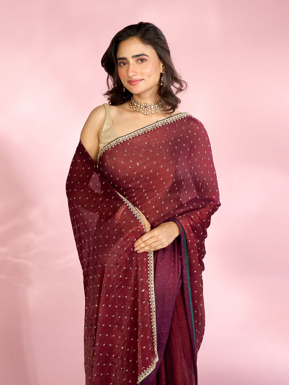 Mohey Women Exquisite Wine Organza Saree