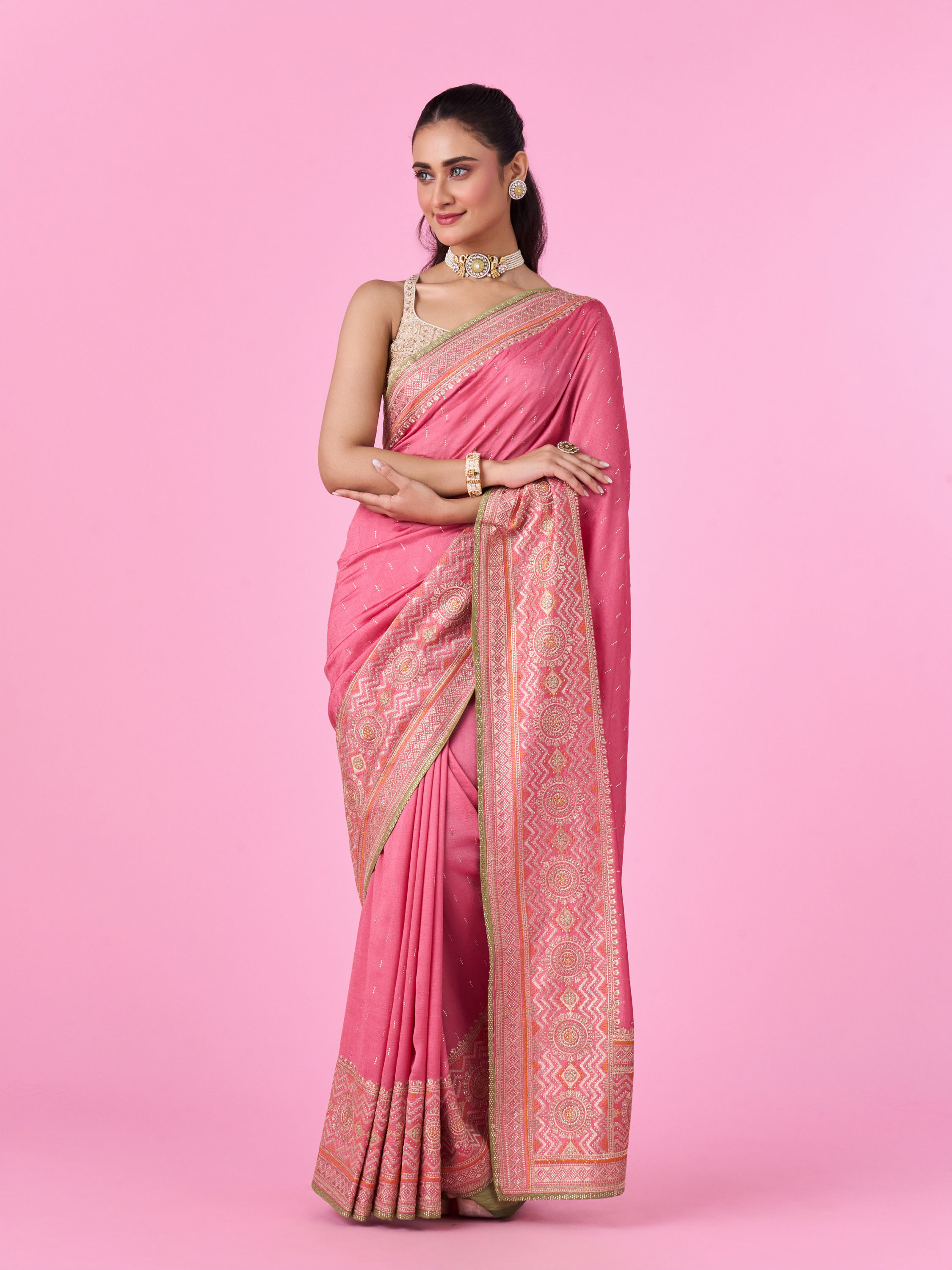 Mohey Women Elegant Pink Saree