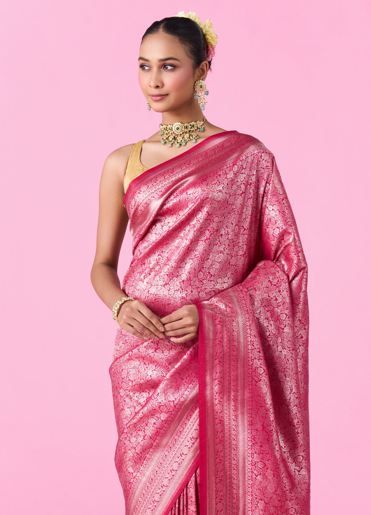 Mohey Women Dazzling Festive Pink Banarasi Saree