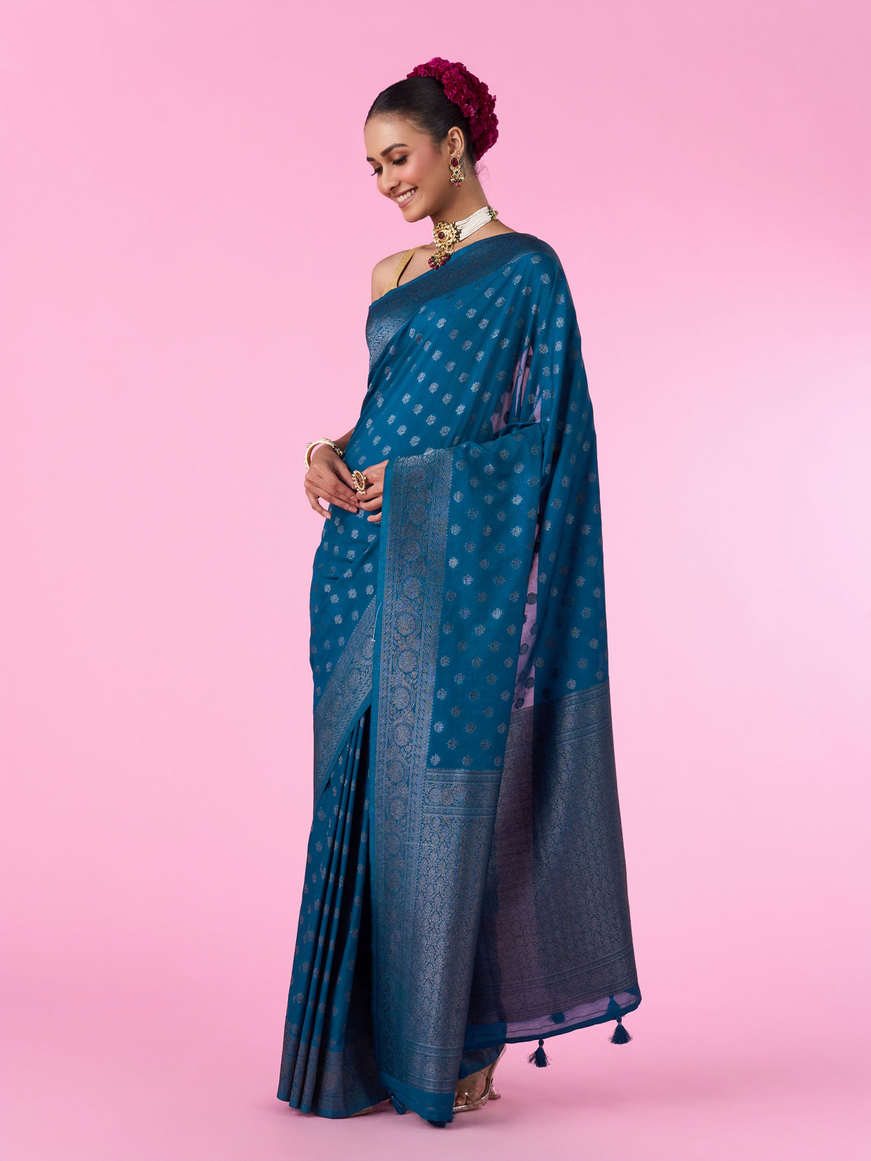 Mohey Women Blue Elegance Banarasi Saree