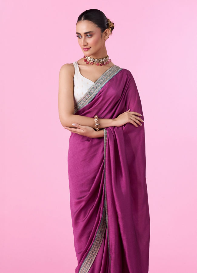 Mohey Women Purple Elegance Saree