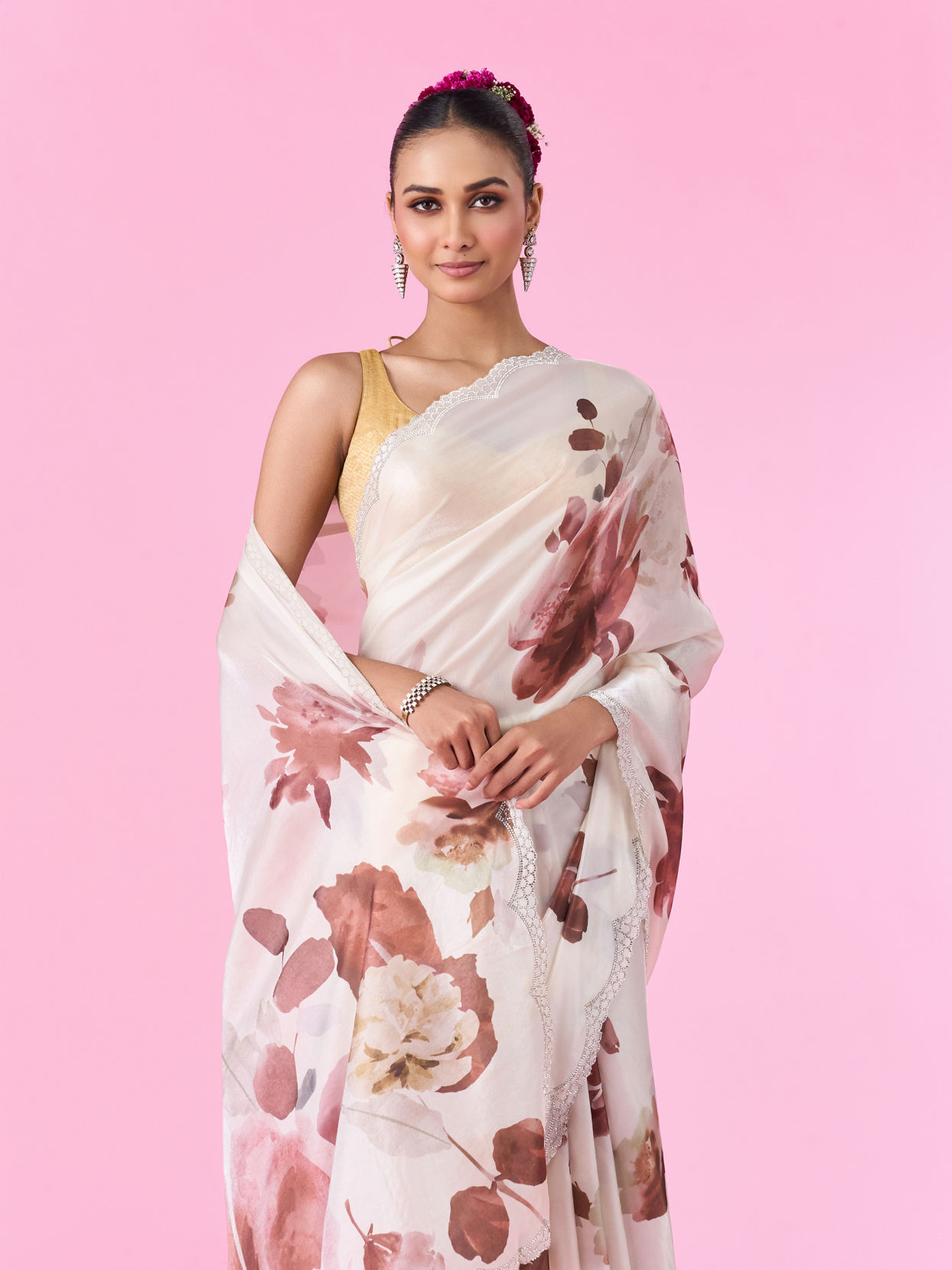 Mohey Women Elegant Brown Organza Saree