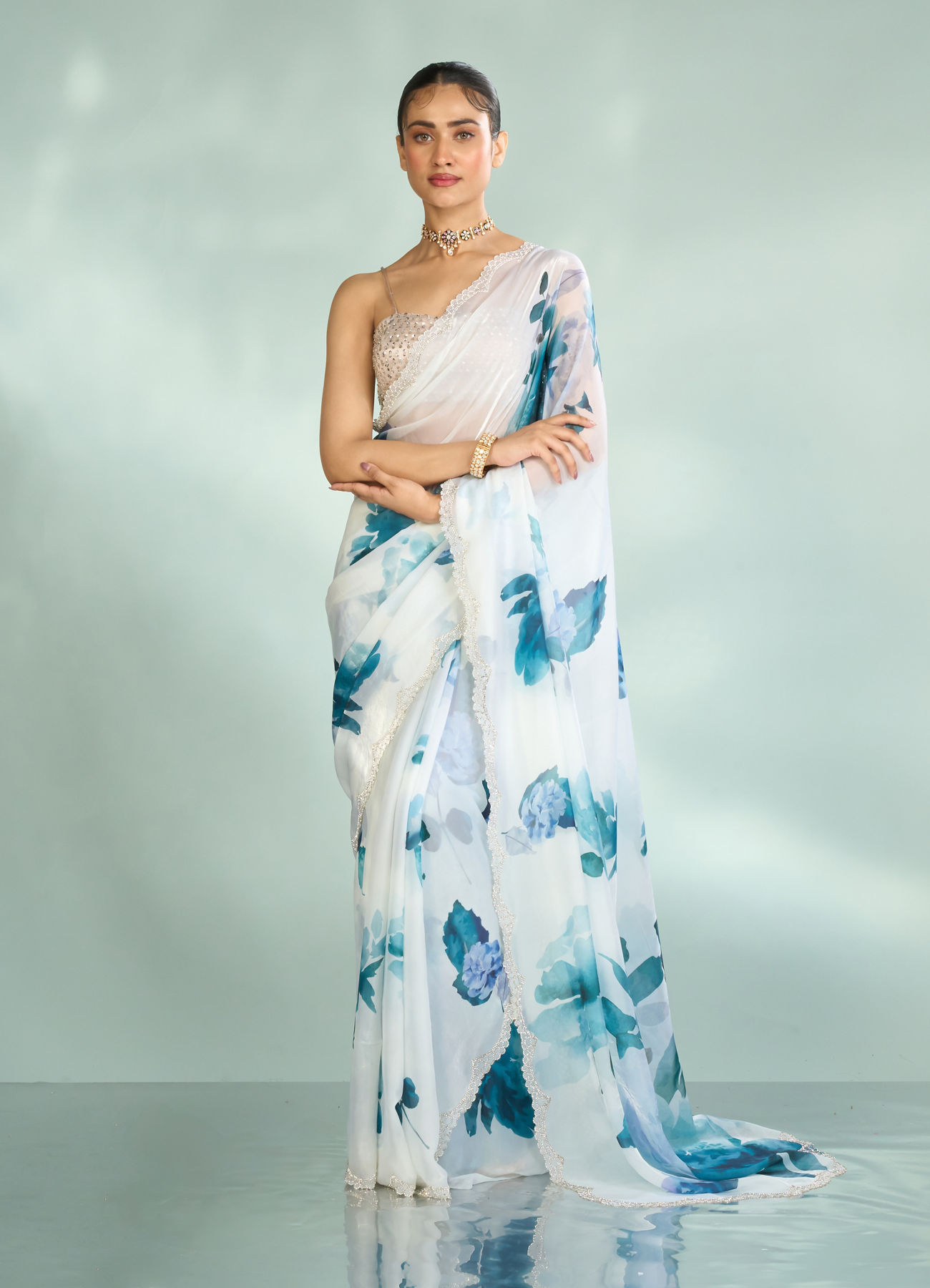 Mohey Women Enchanting Azure Organza Saree