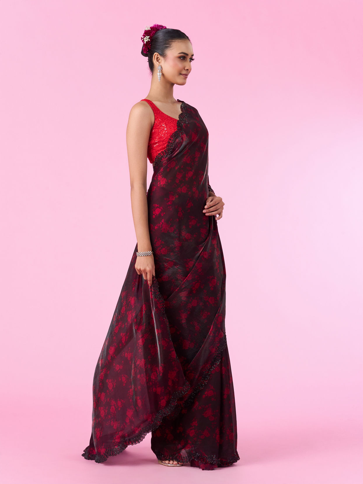 Mohey Women Pink Allure Organza Saree