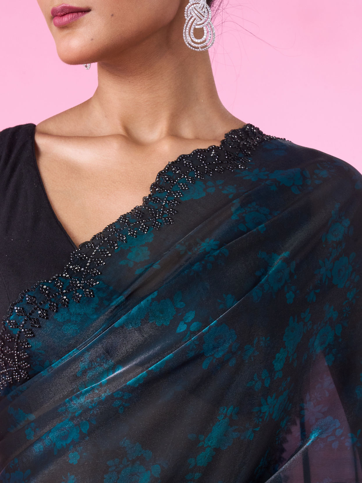 Mohey Women Elegant Blue Organza Saree