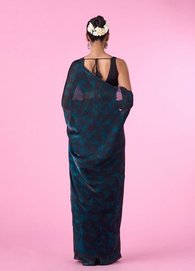 Mohey Women Elegant Blue Organza Saree