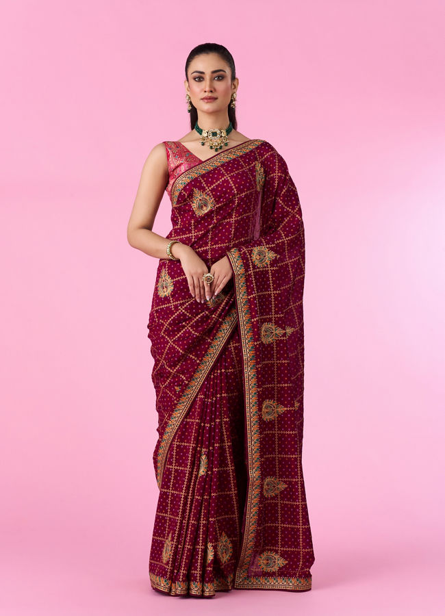 Mohey Women Enchanting Wine Saree