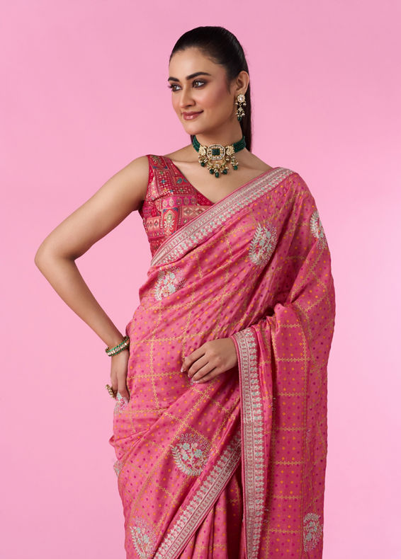 Mohey Women Enchanting Pink Radiance Saree