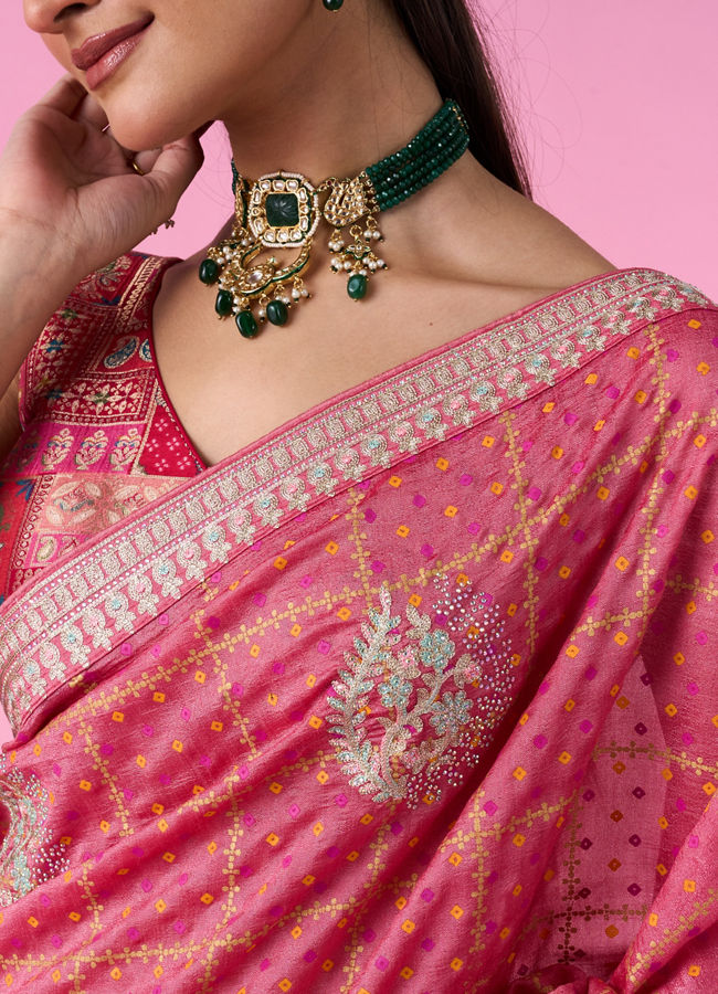 Mohey Women Enchanting Pink Radiance Saree
