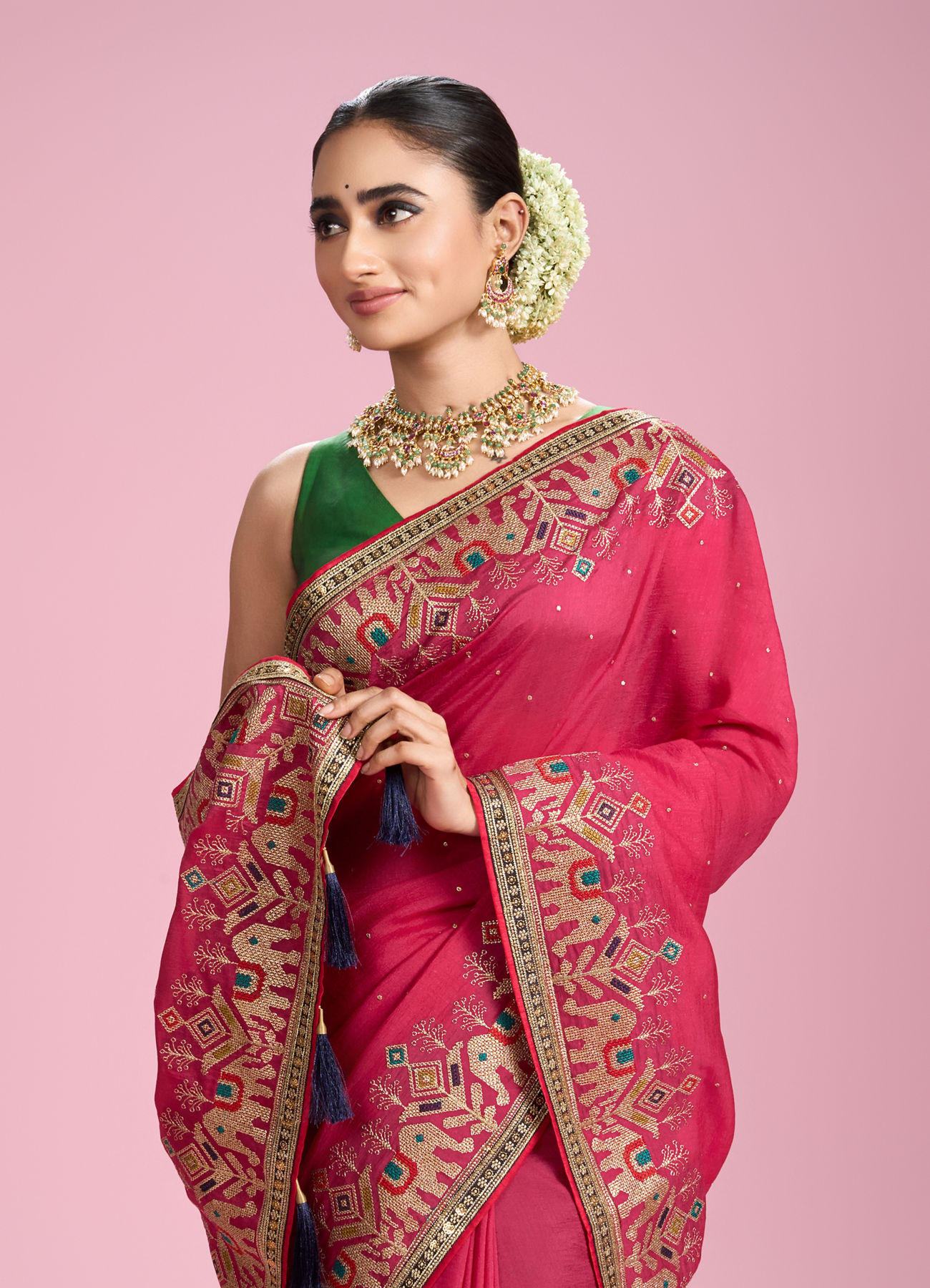 Mohey Women Radiant Pink Elegance Saree