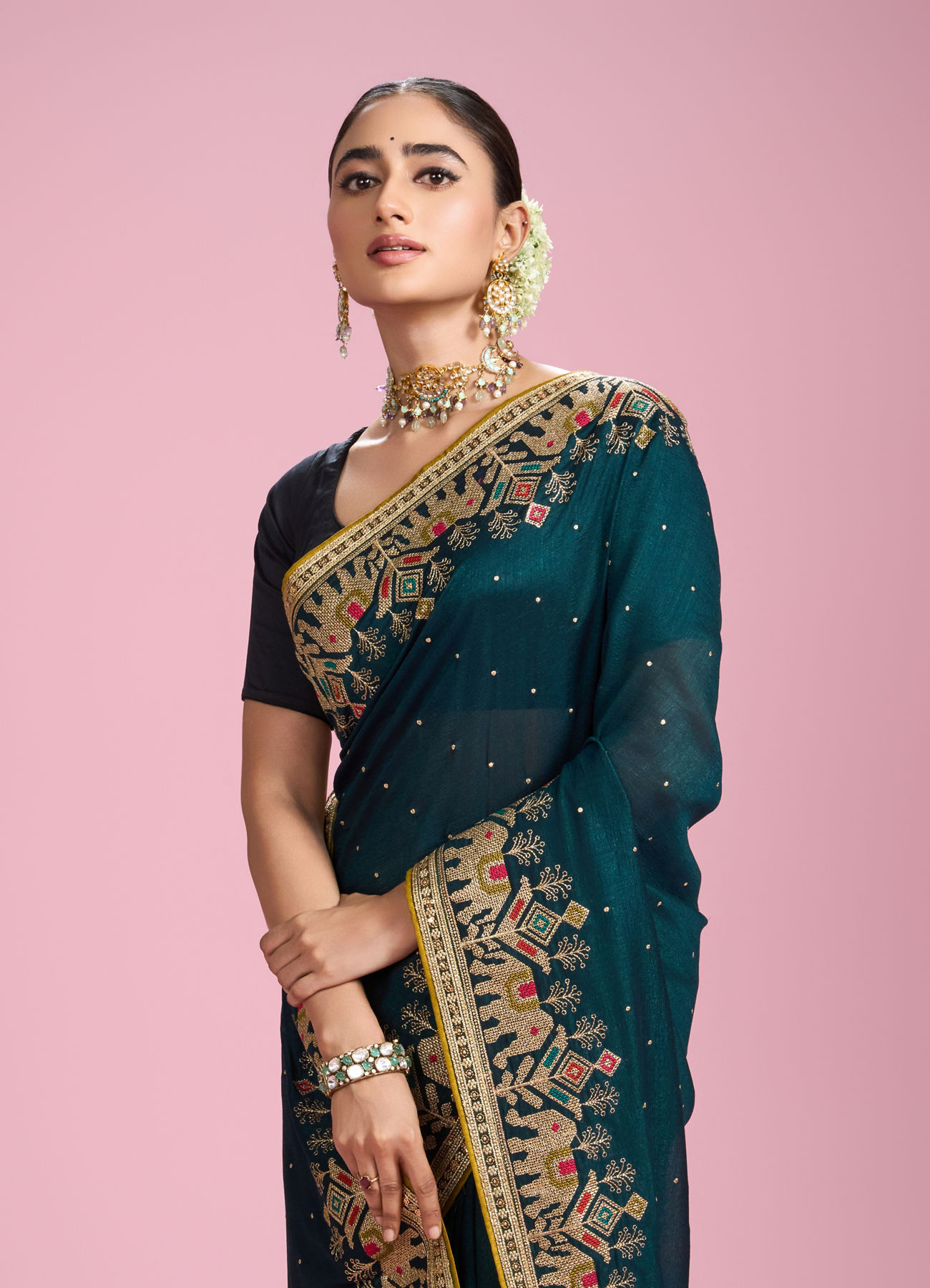 Mohey Women Serene Green Elegance Saree