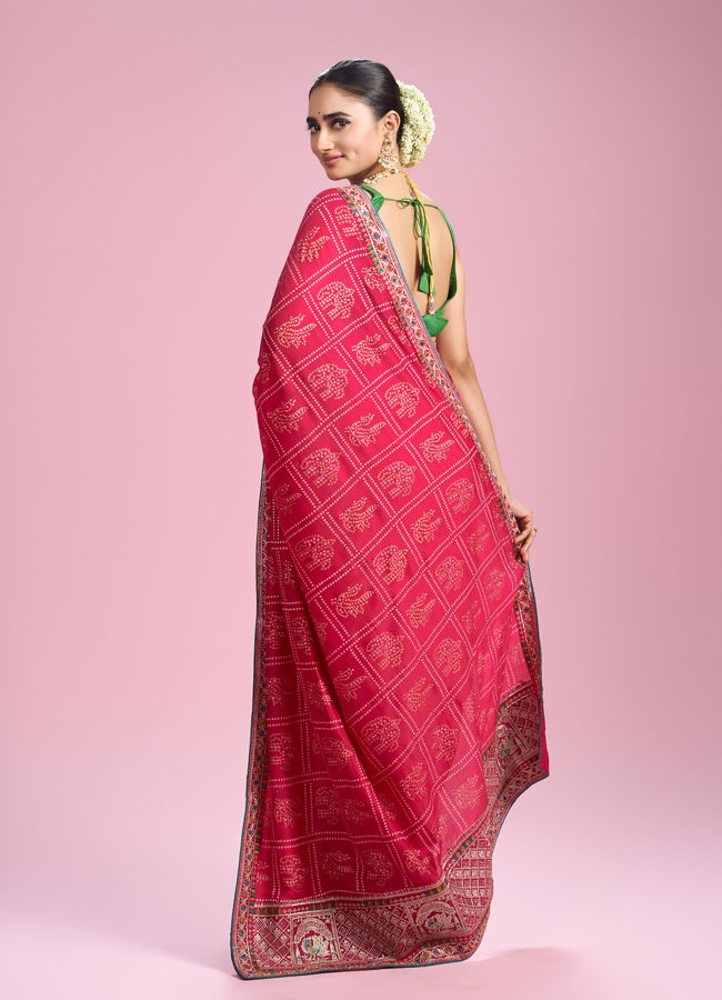 Mohey Women Ravishing Pink Chinon Saree