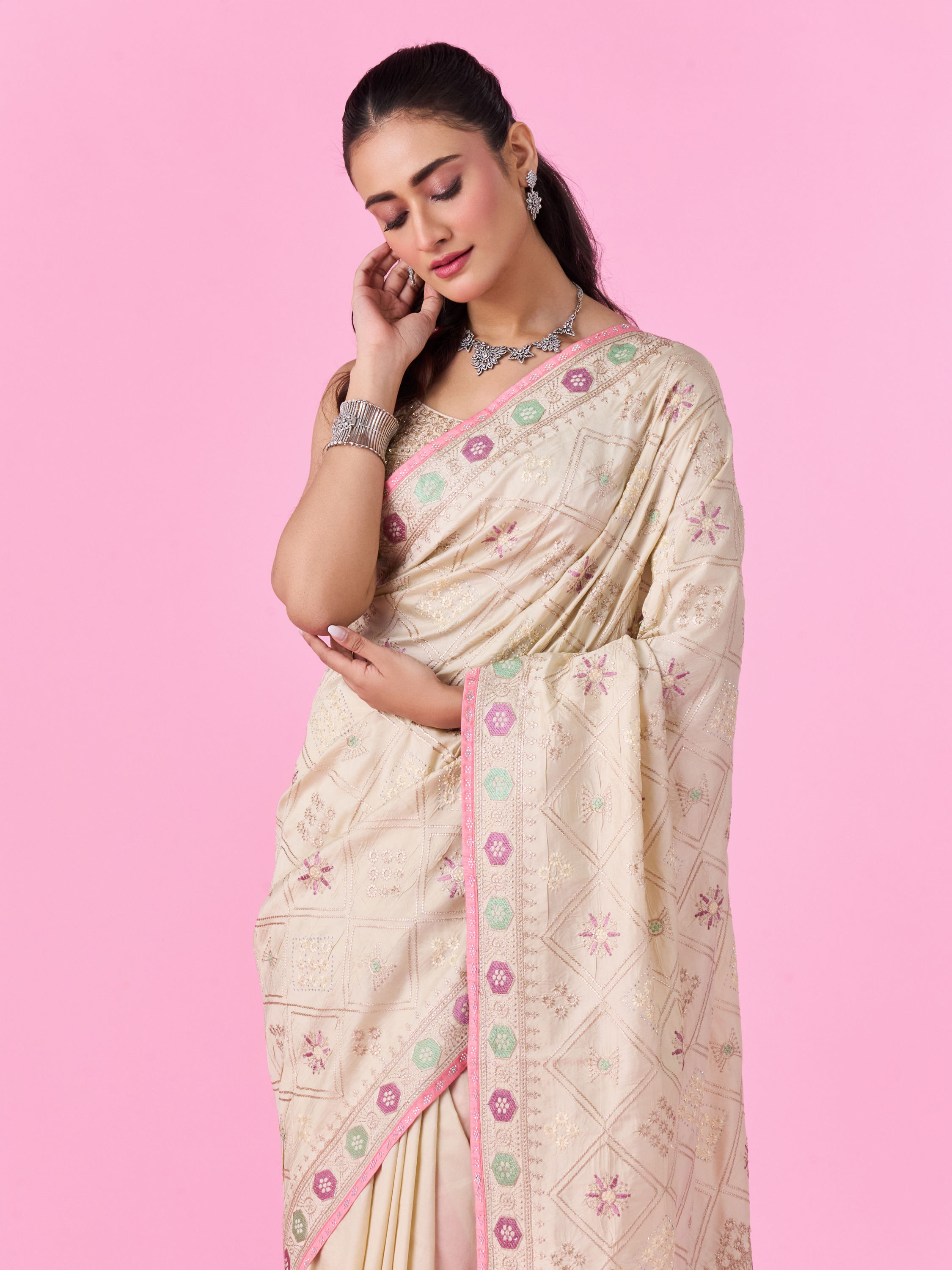 Mohey Women Elegant Cream Chinon Saree