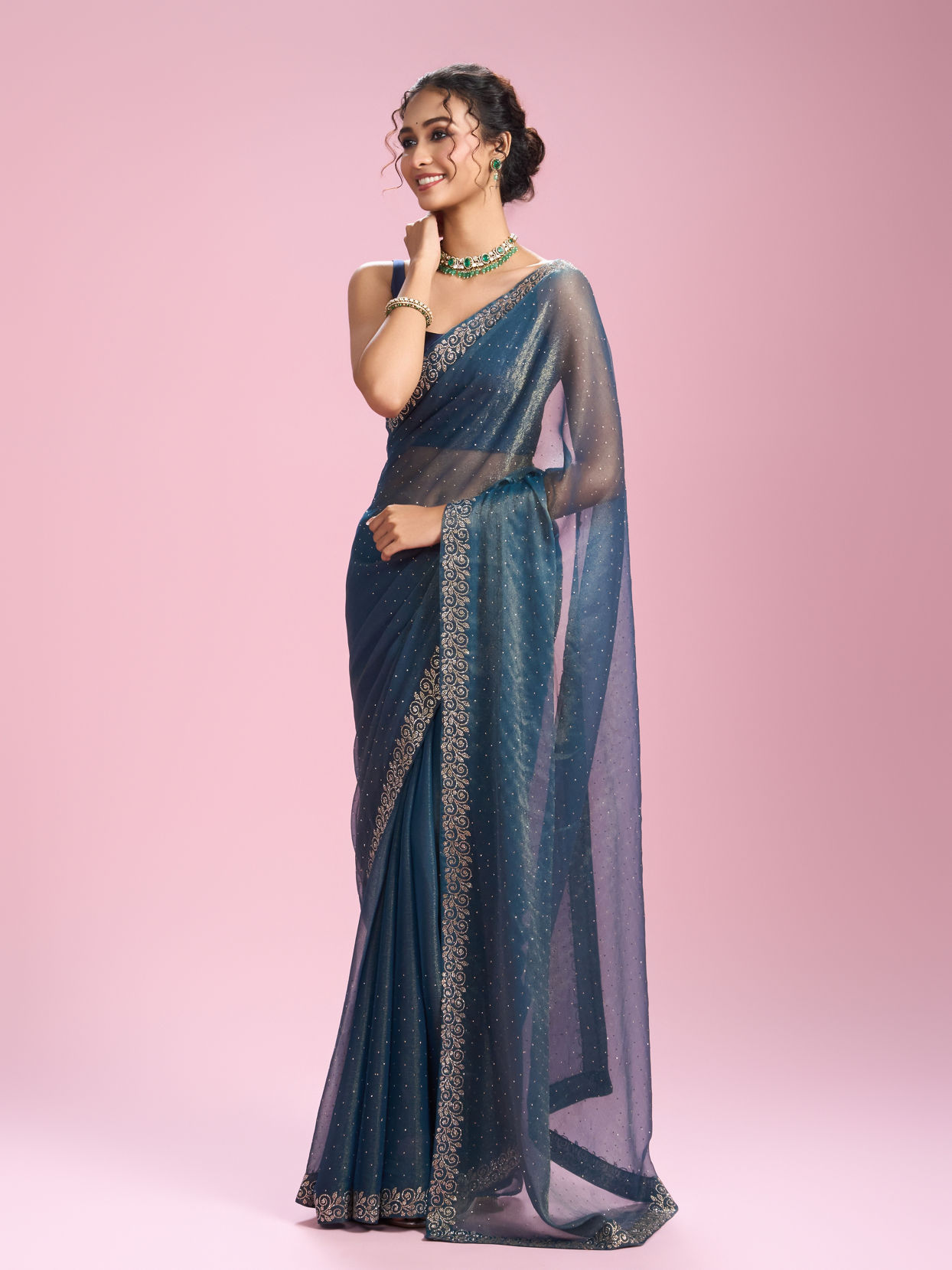 Mohey Women Radiant Light Blue Organza Saree