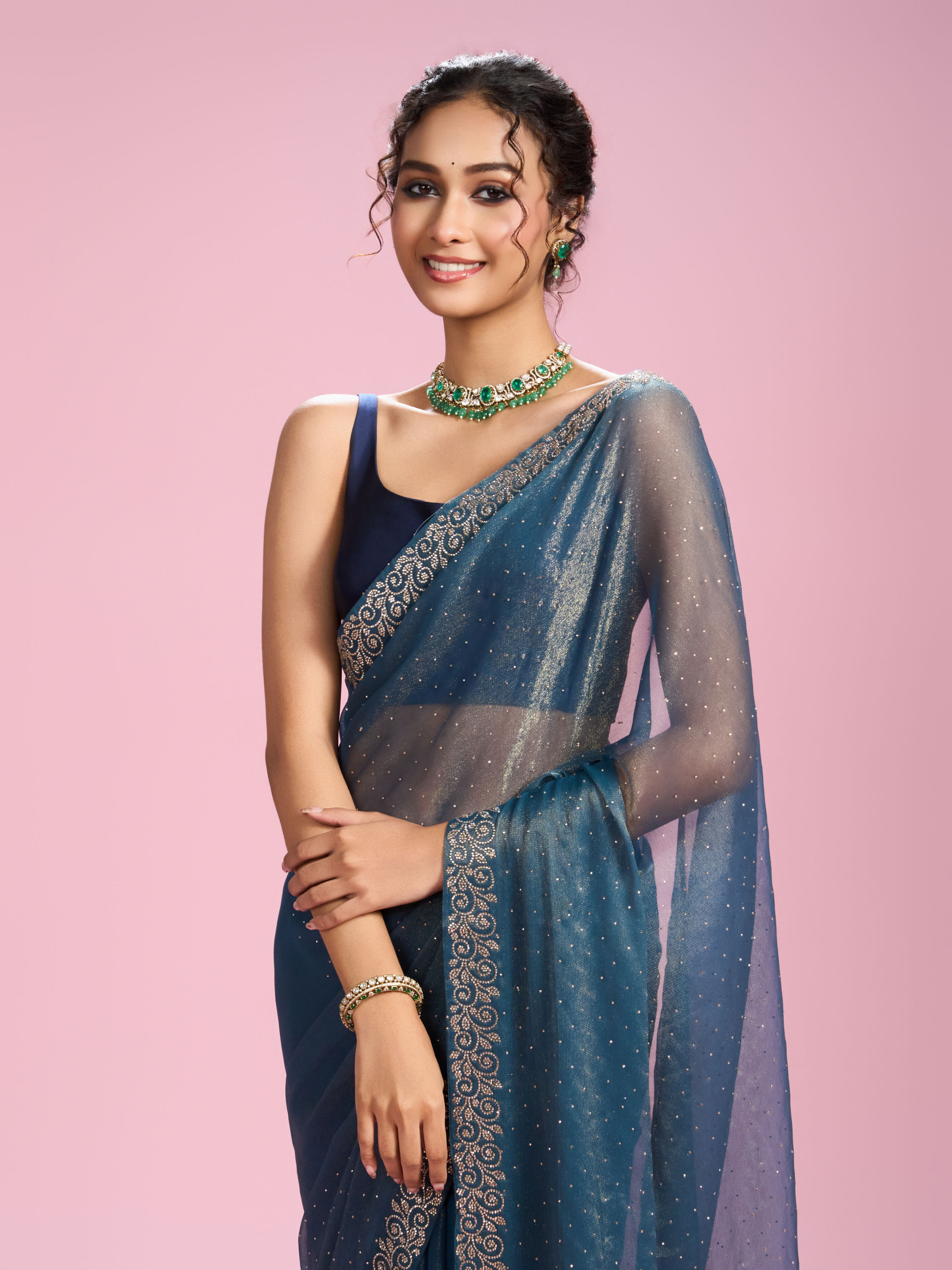 Mohey Women Radiant Light Blue Organza Saree