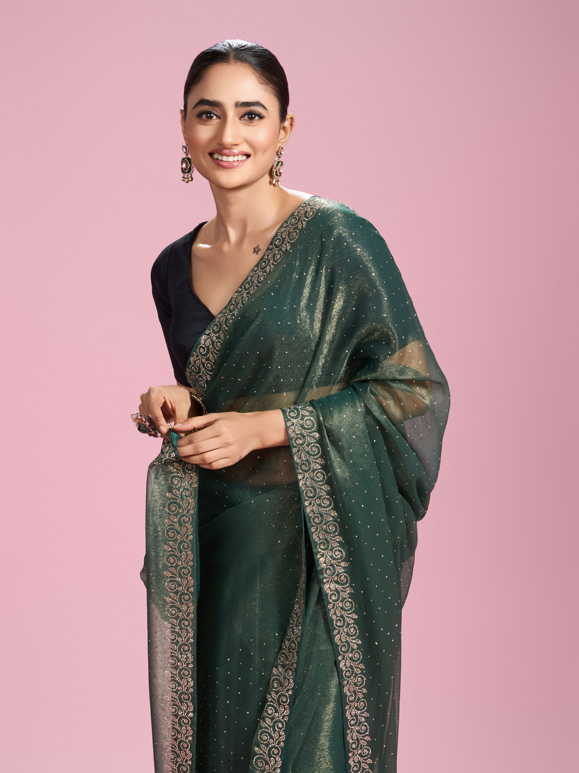 Mohey Women Elegant Sea Green Organza Saree