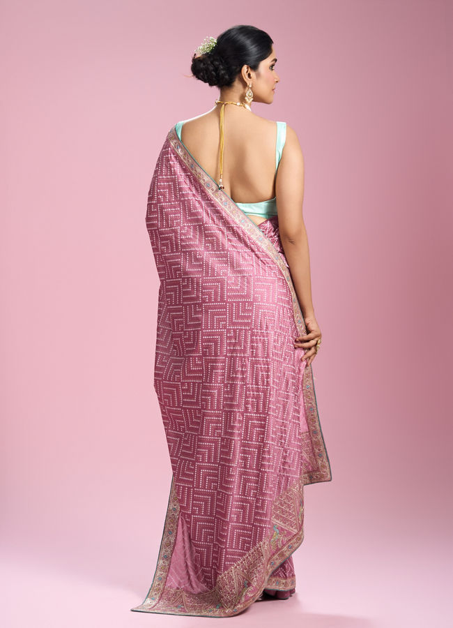 Mohey Women Ethereal Purple Chinon Saree