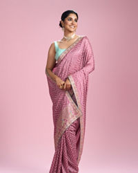 Mohey Women Ethereal Purple Chinon Saree