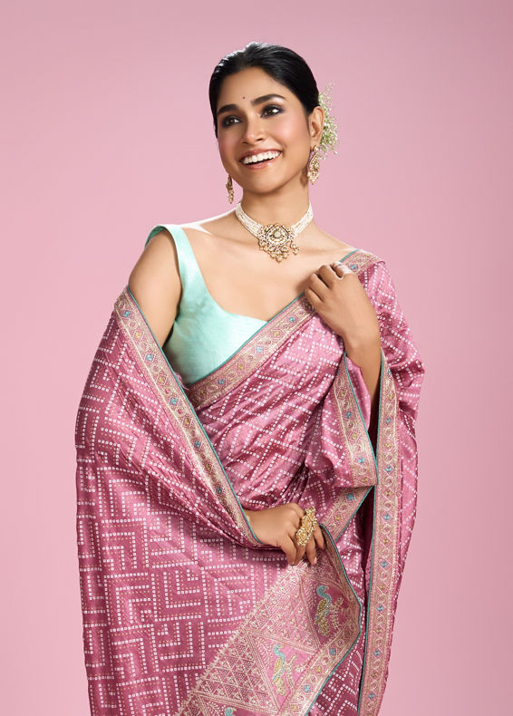 Mohey Women Ethereal Purple Chinon Saree