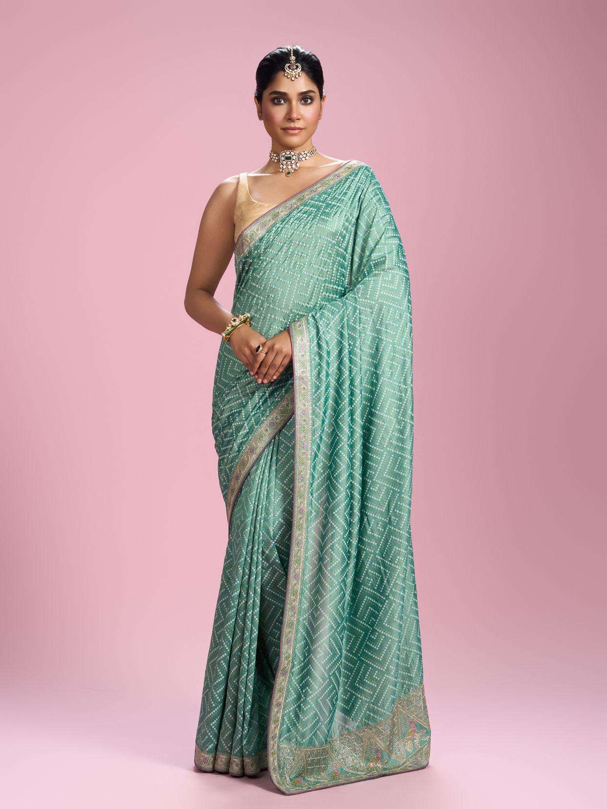 Mohey Women Sea Green Elegance Saree