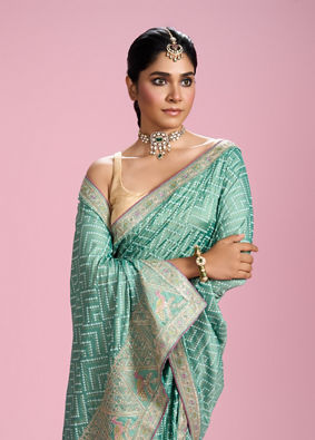 Mohey Women Sea Green Elegance Saree