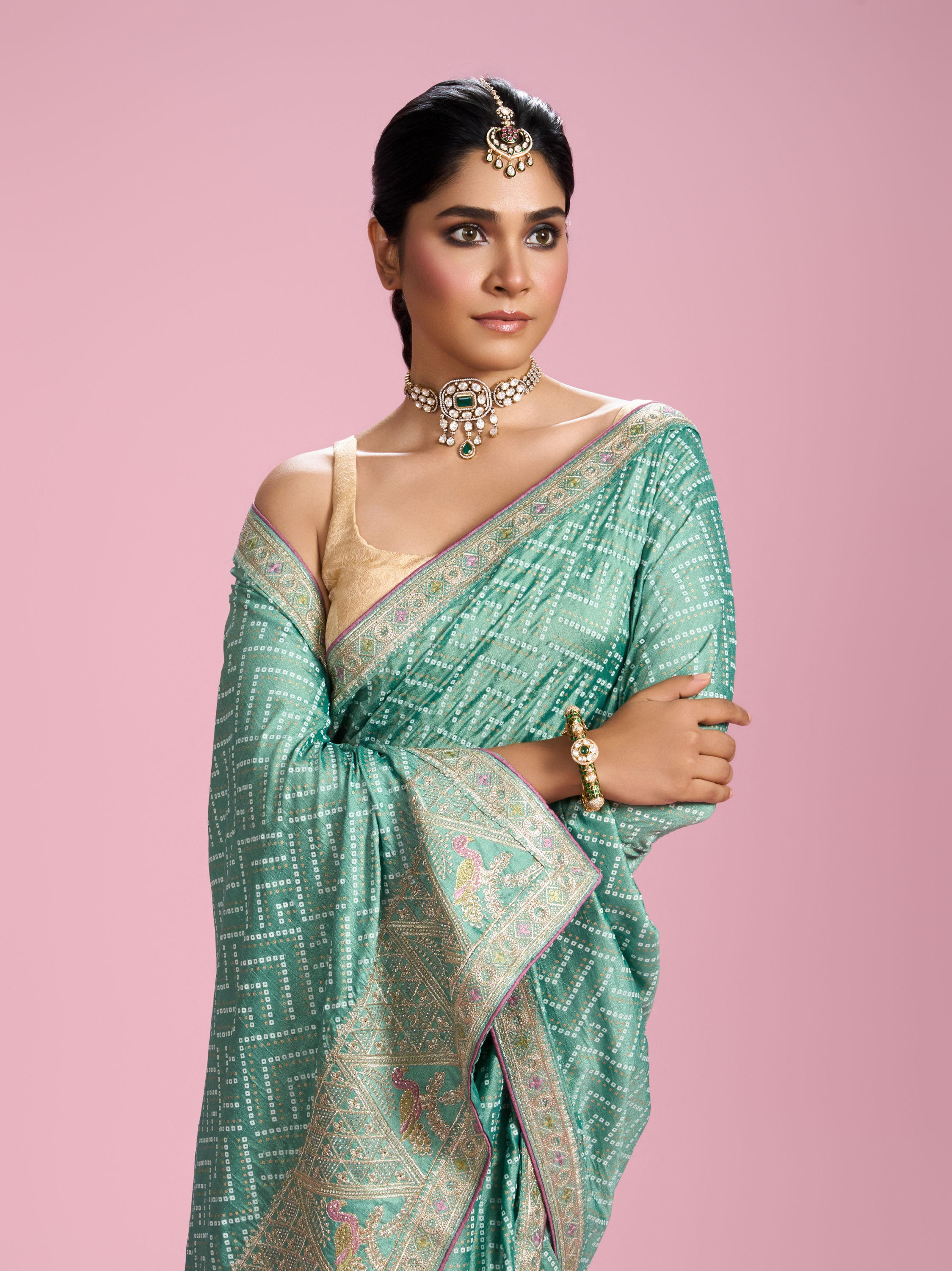 Mohey Women Sea Green Elegance Saree