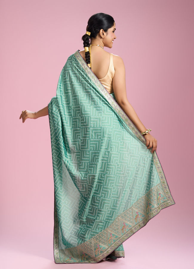 Mohey Women Sea Green Elegance Saree