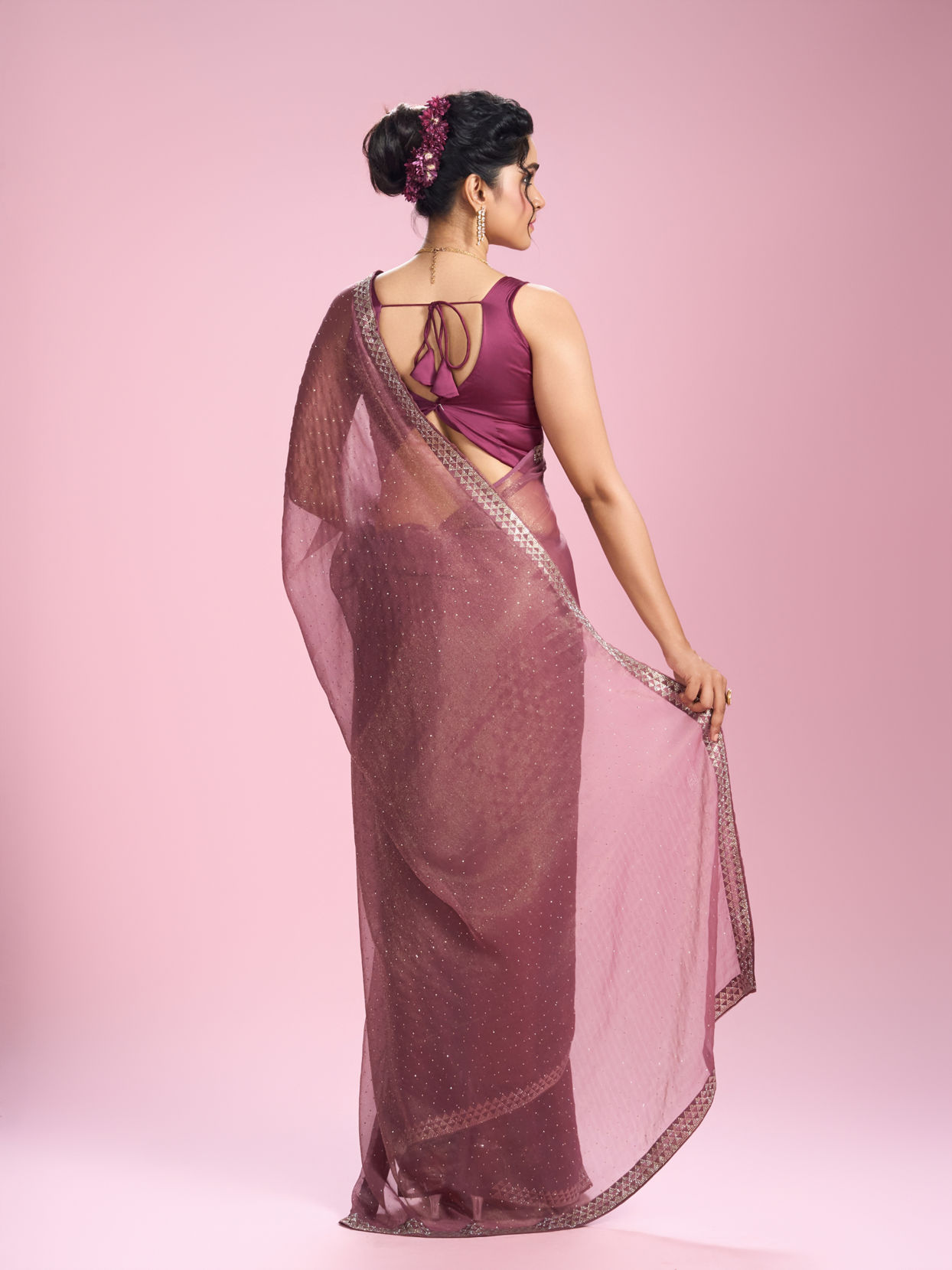 Mohey Women Royal Purple Radiance Saree