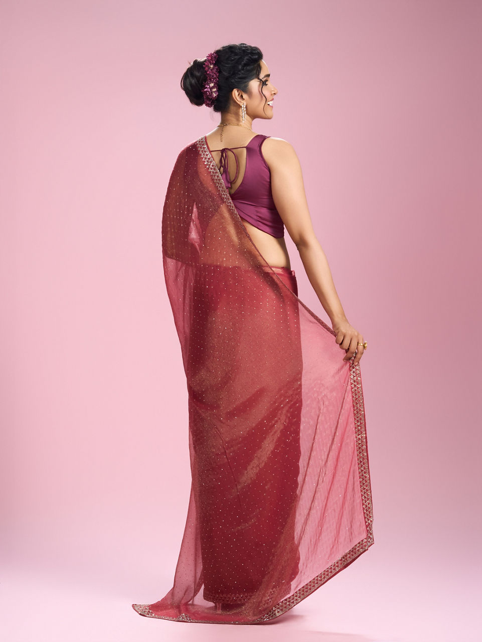 Mohey Women Gajree Pink Organza Elegance Saree