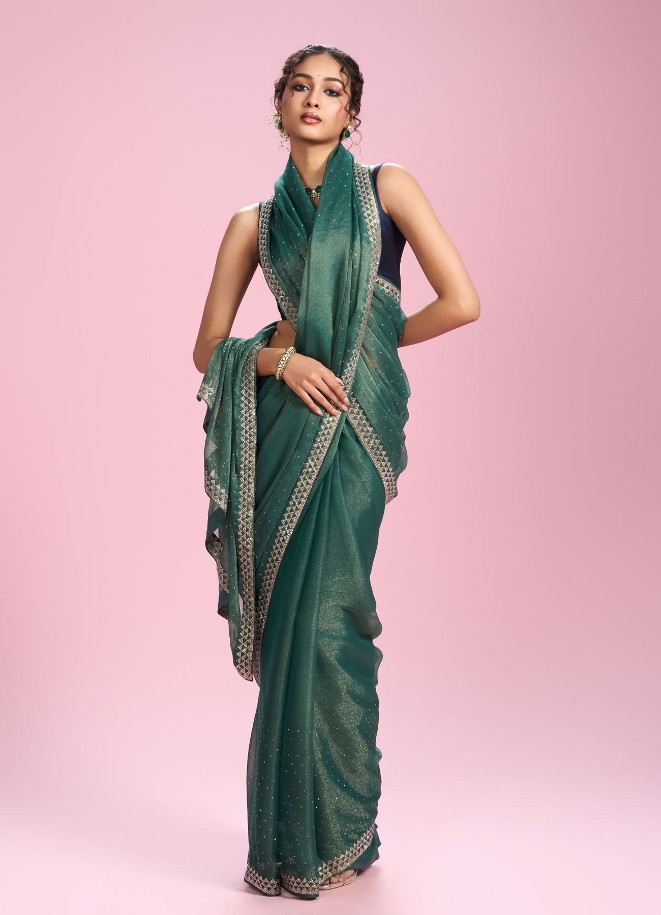 Mohey Women Sea Green Organza Charm Saree