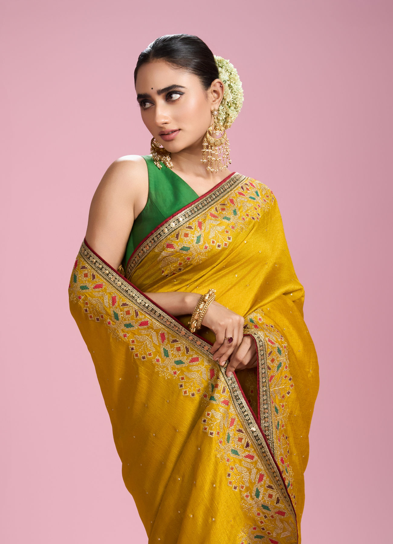 Mohey Women Emerald Elegance Art Silk Saree