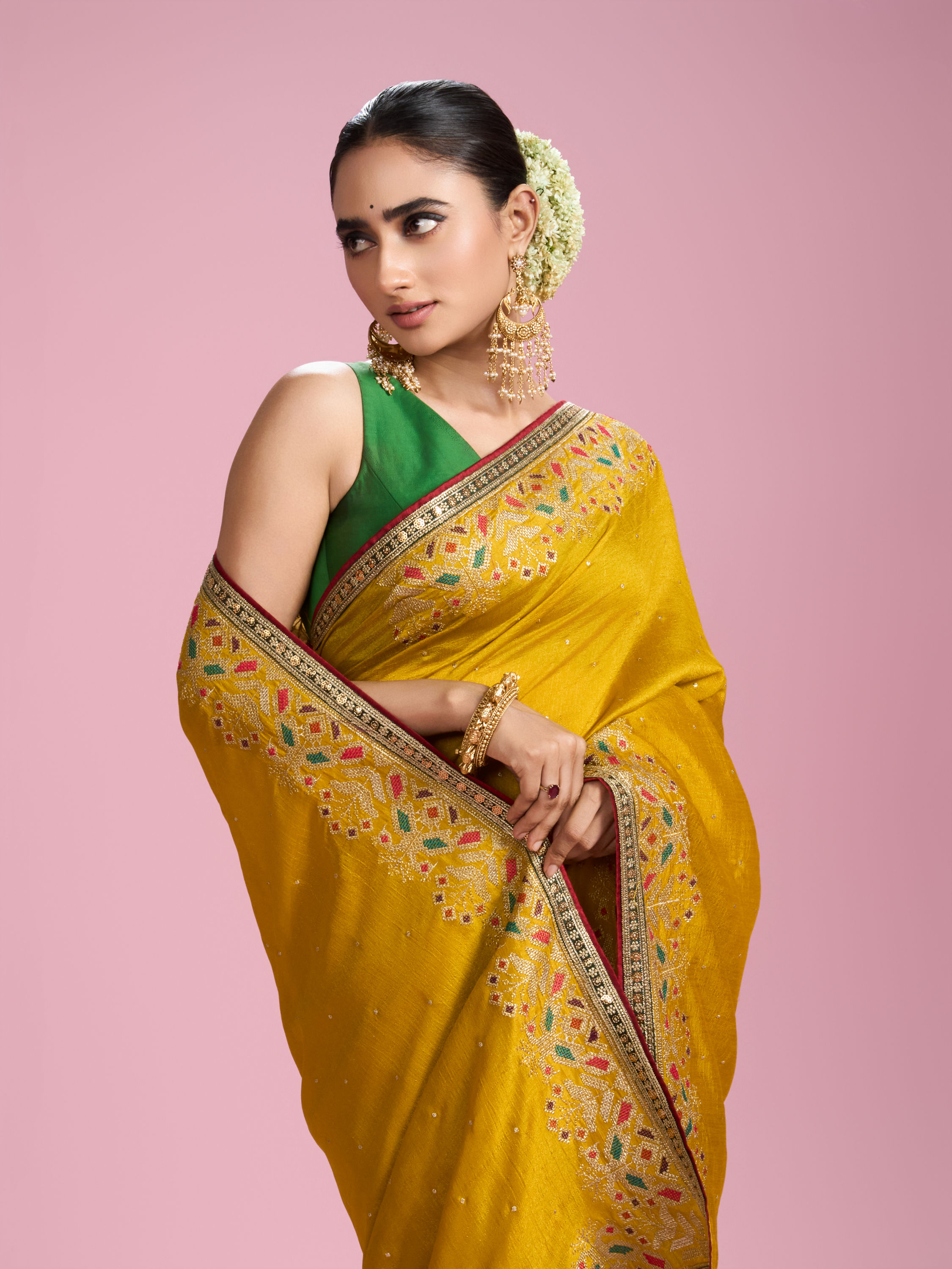 Mohey Women Emerald Elegance Art Silk Saree