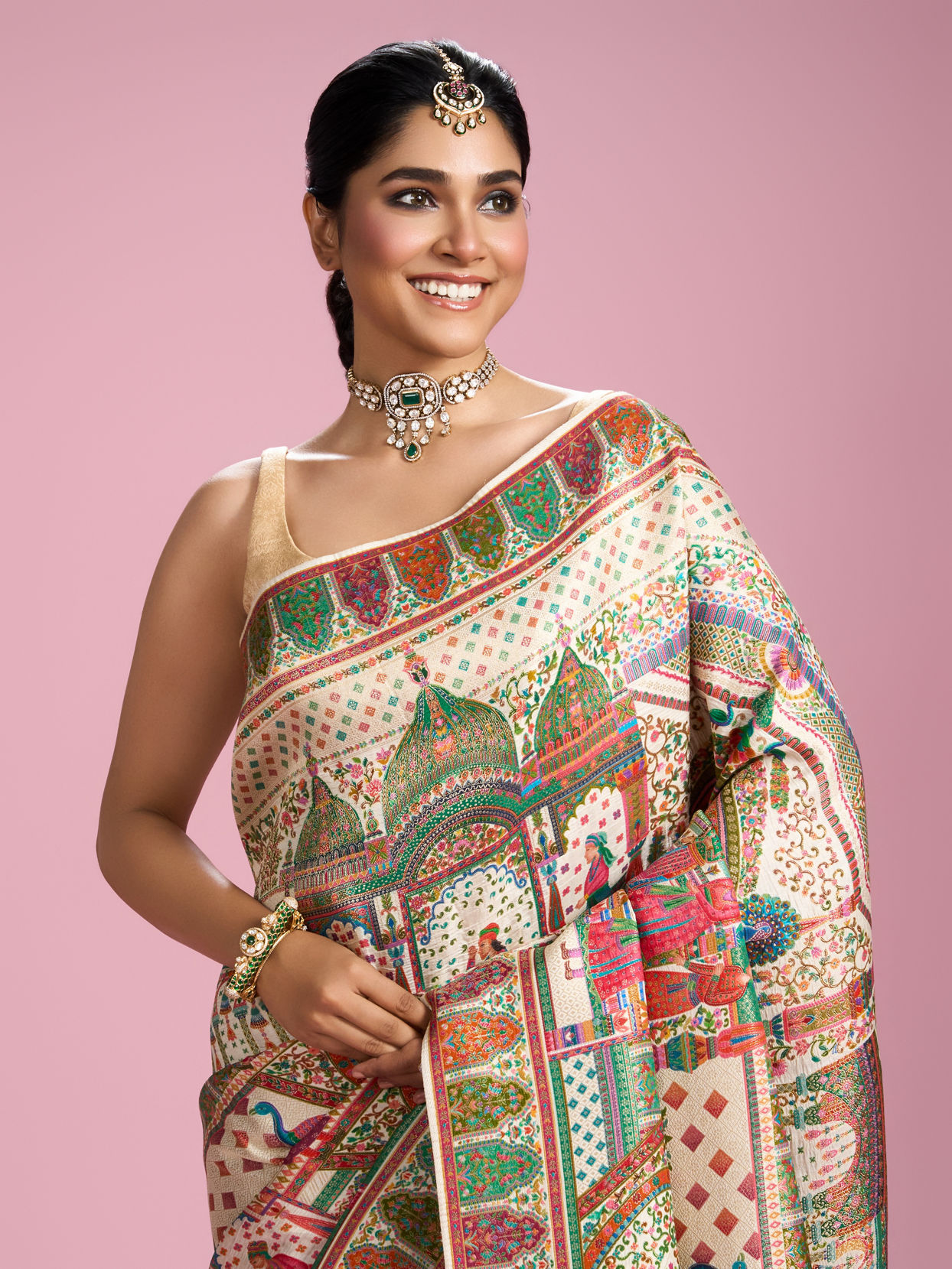 Mohey Women Elegant Cream Splendour Saree