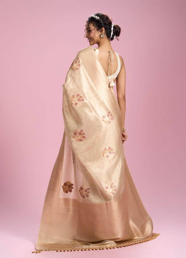 Mohey Women Cream Elegance Saree