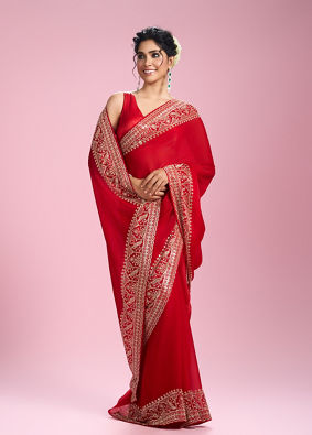 Mohey Women Enchanting Red Organza Saree