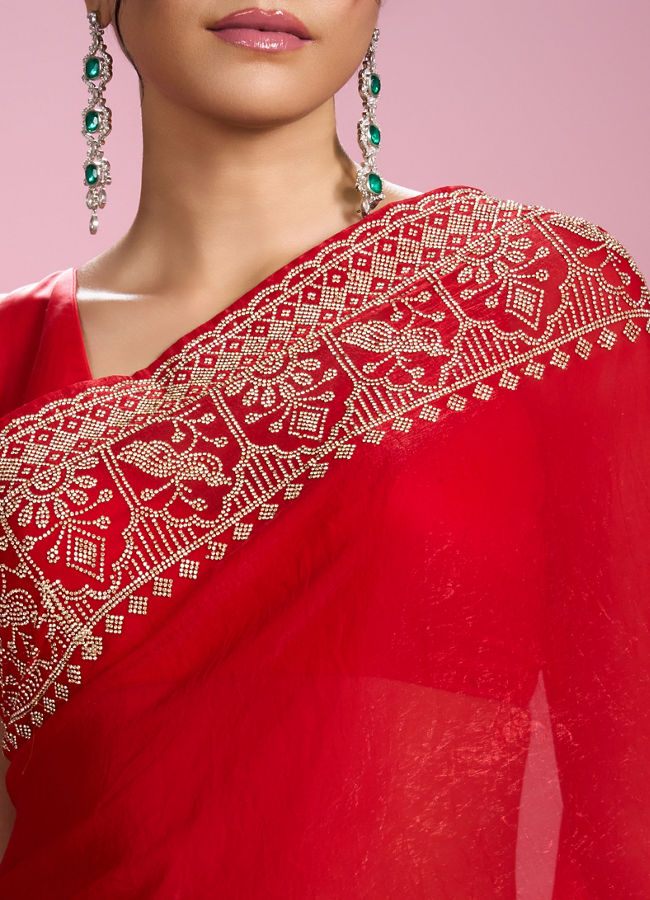 Mohey Women Enchanting Red Organza Saree