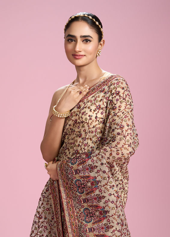 Mohey Women Cream Organza Saree