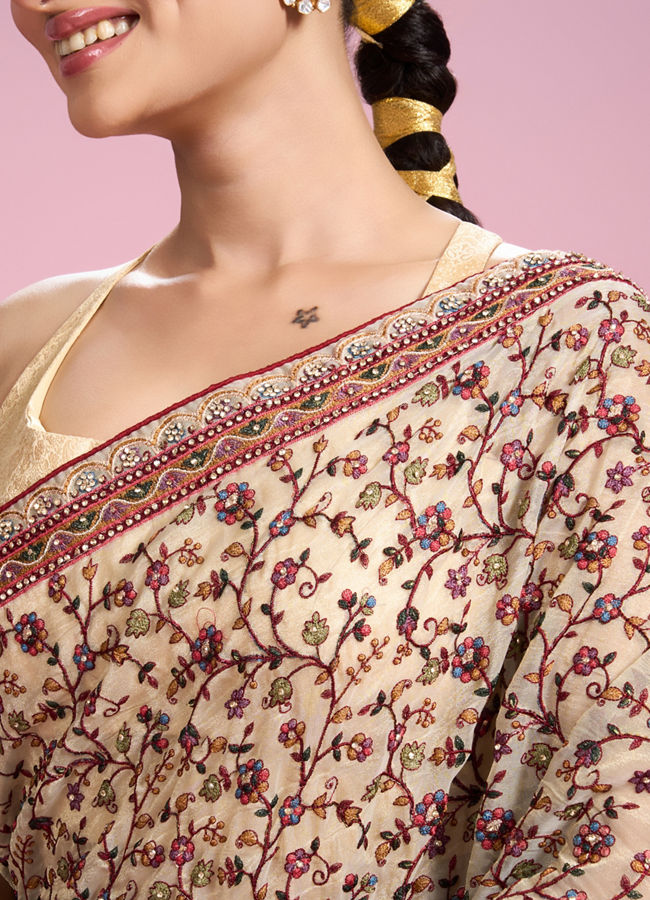 Mohey Women Cream Organza Saree