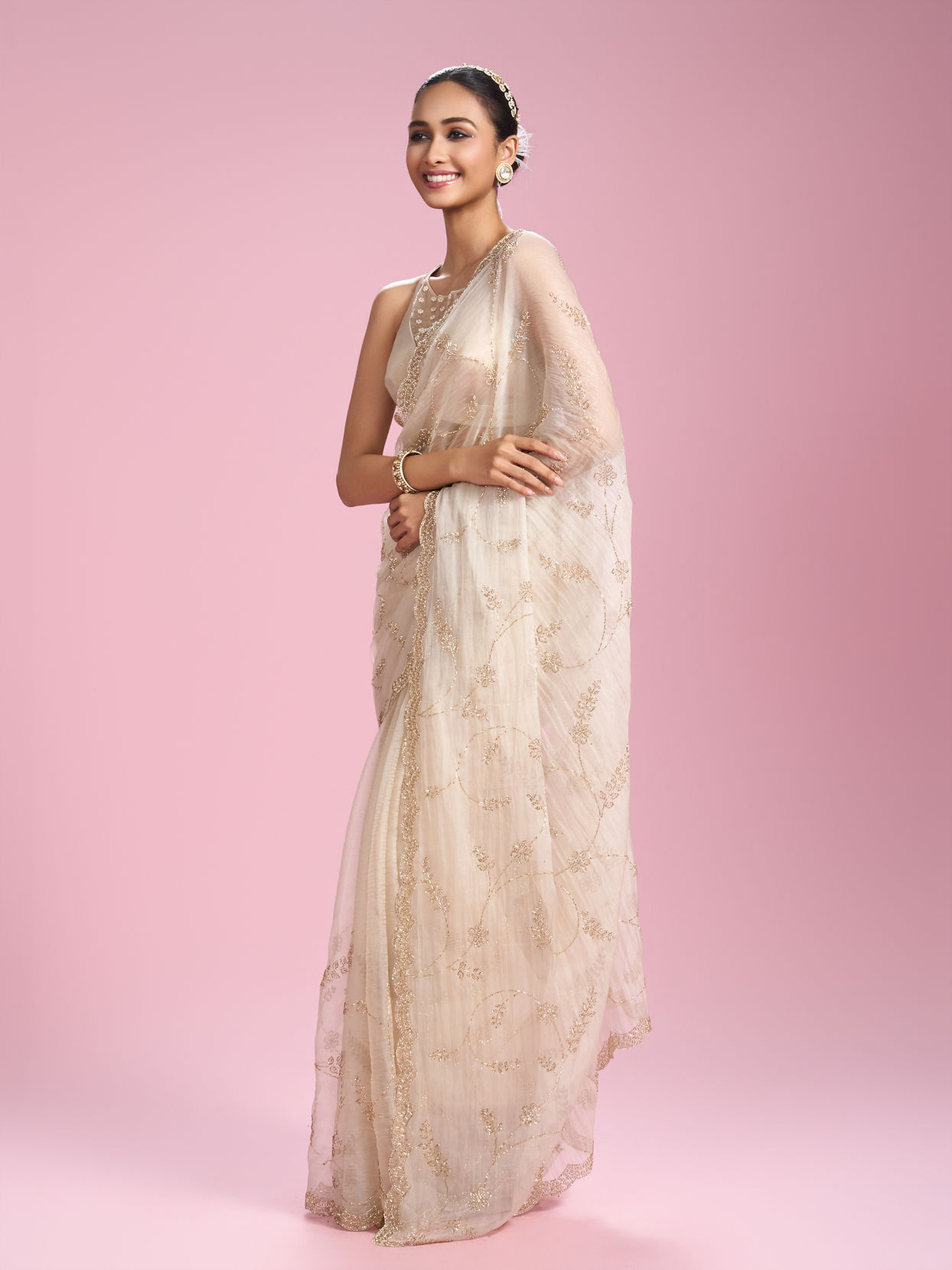 Mohey Women Ornate Cream Organza Saree